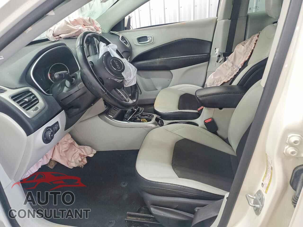 JEEP COMPASS 2020 - 3C4NJCBB3LT258779