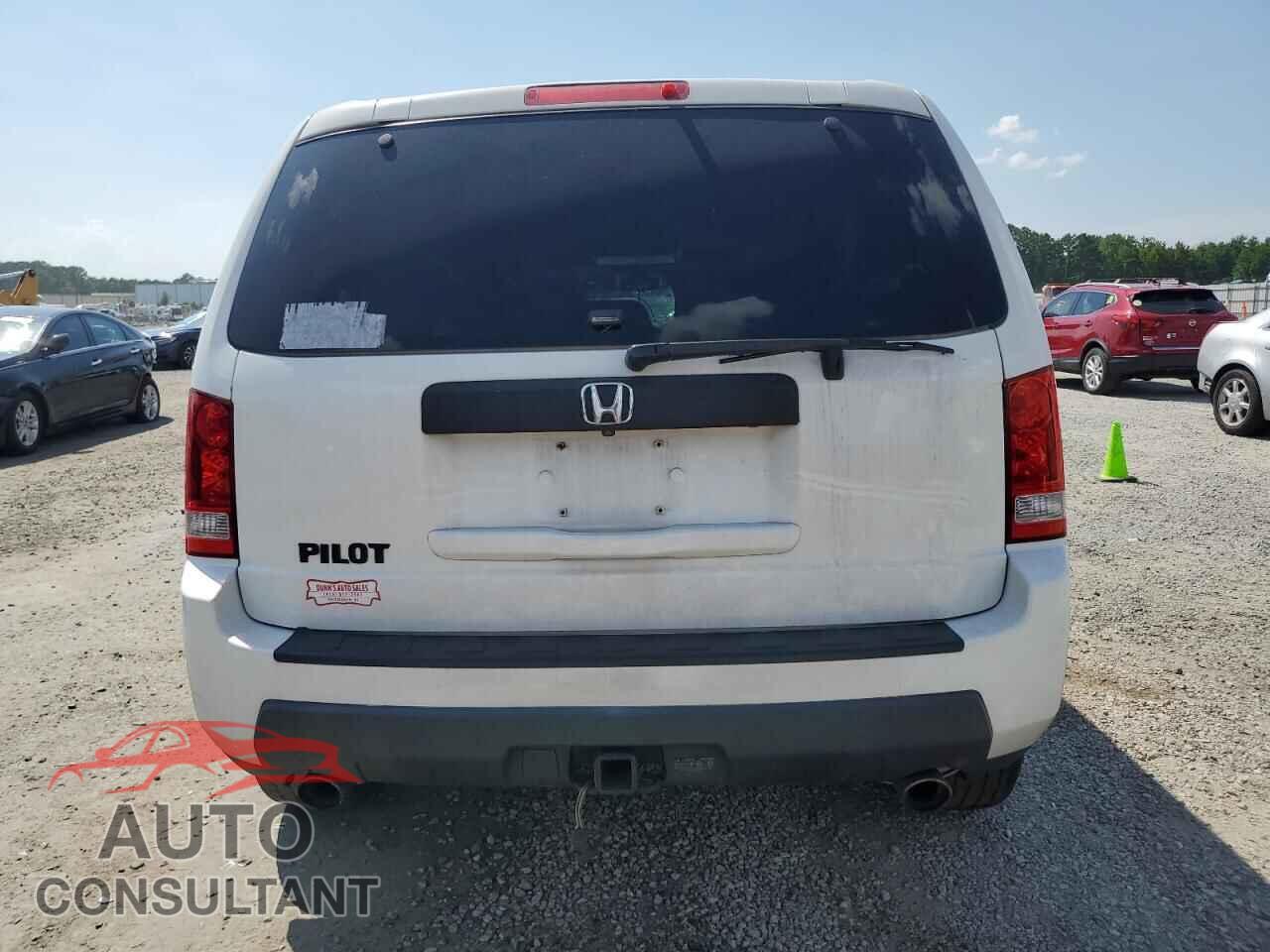 HONDA PILOT 2011 - 5FNYF3H74BB055530