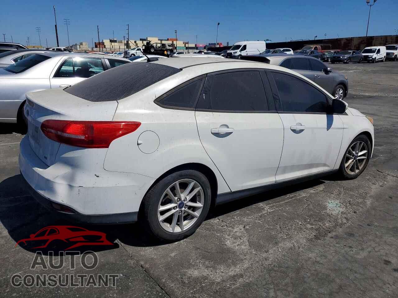 FORD FOCUS 2016 - 1FADP3F2XGL290186