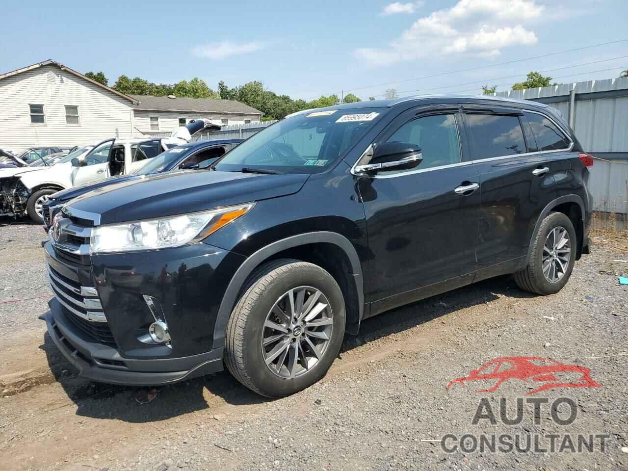 TOYOTA HIGHLANDER 2017 - 5TDJZRFH1HS511009