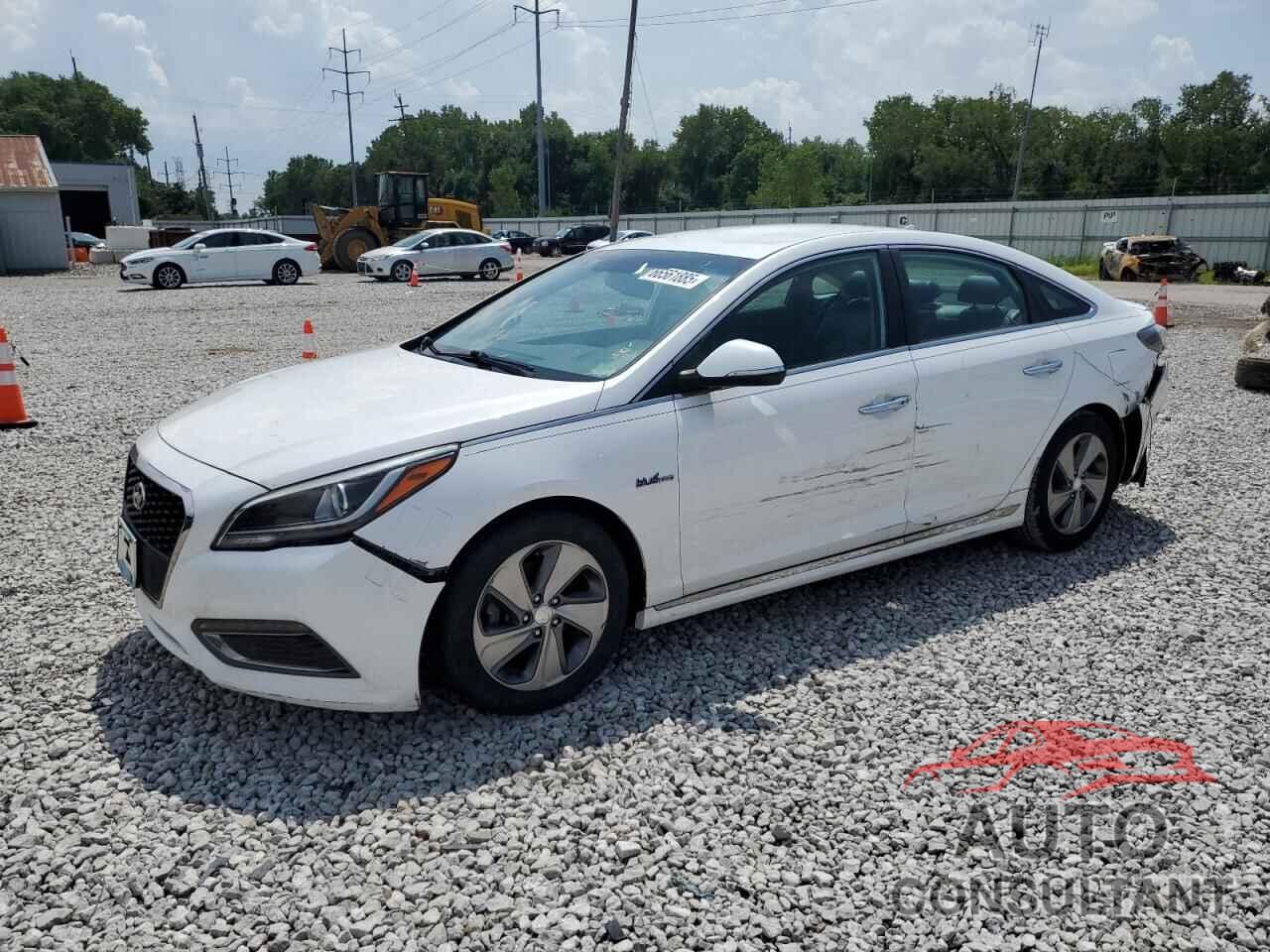 HYUNDAI SONATA 2017 - KMHE34L3XHA066762