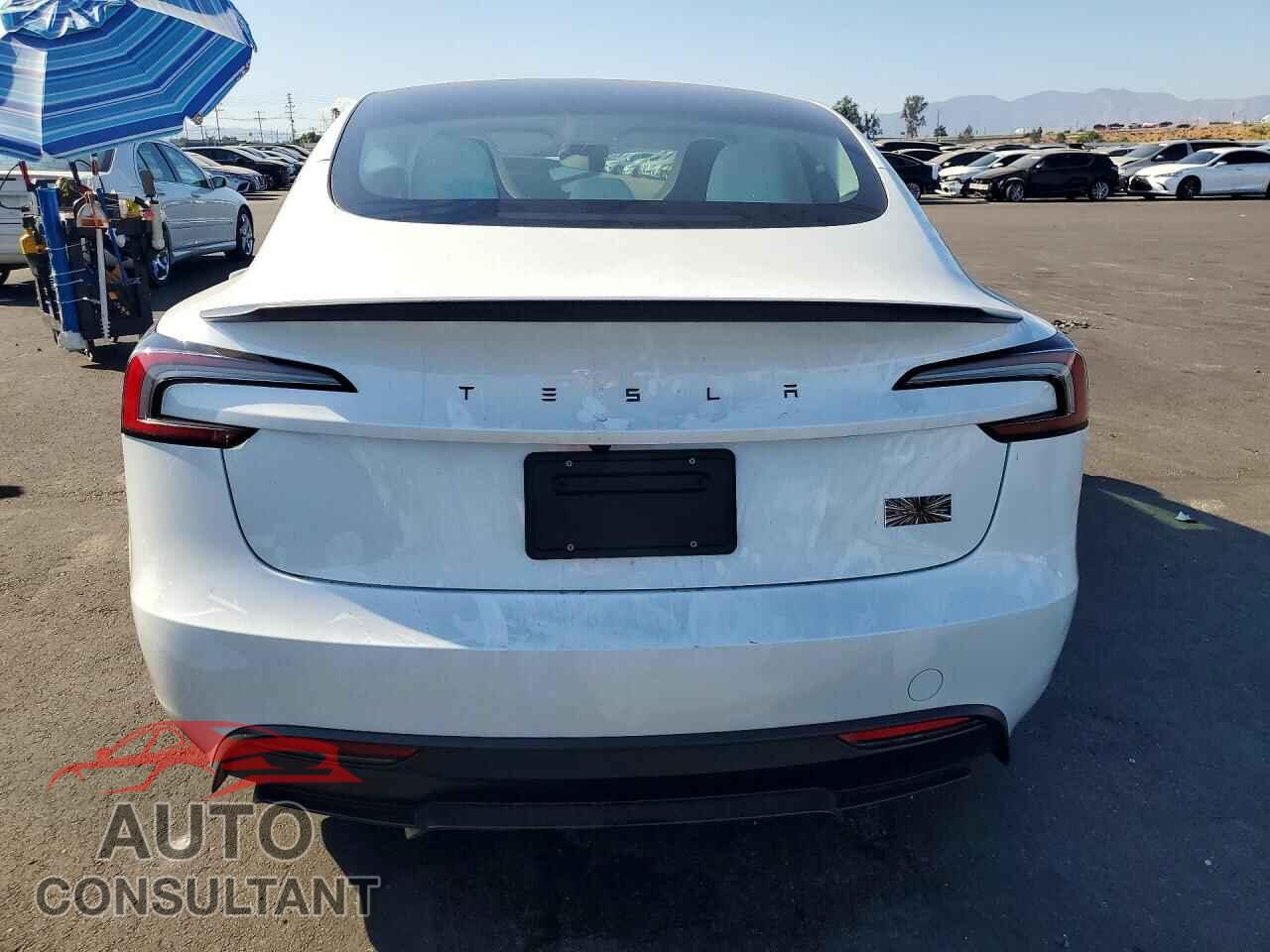 TESLA MODEL 3 2026 - 5YJ3E1ET6TF203228