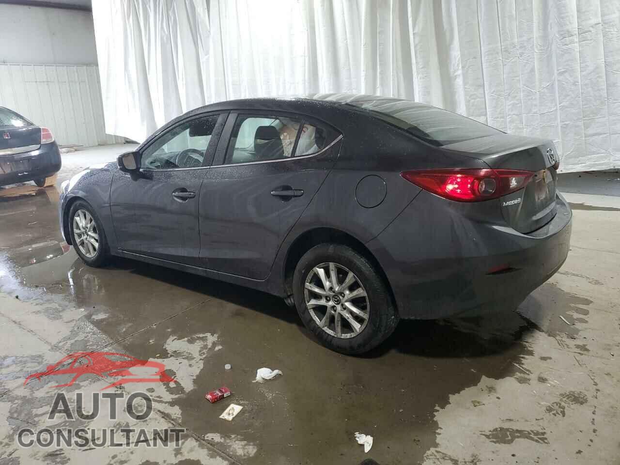 MAZDA 3 2017 - 3MZBN1U73HM156109
