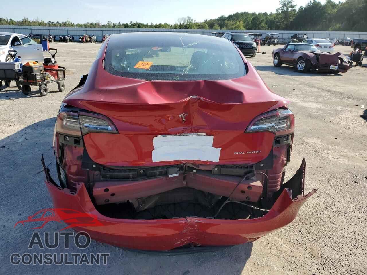 TESLA MODEL 3 2018 - 5YJ3E1EB0JF135285