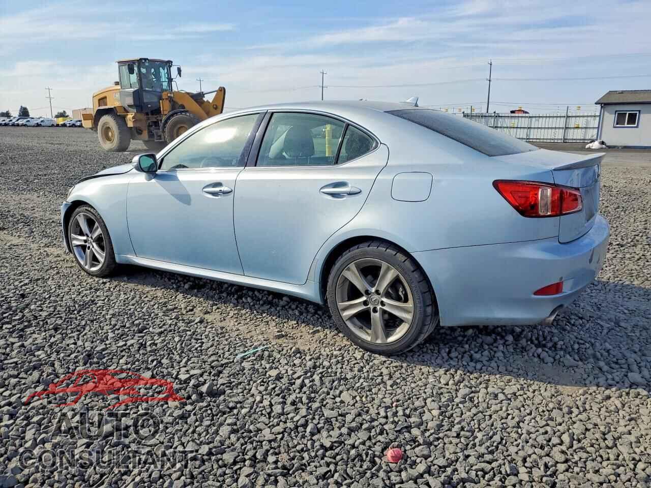 LEXUS IS 2011 - JTHBF5C28B5154283
