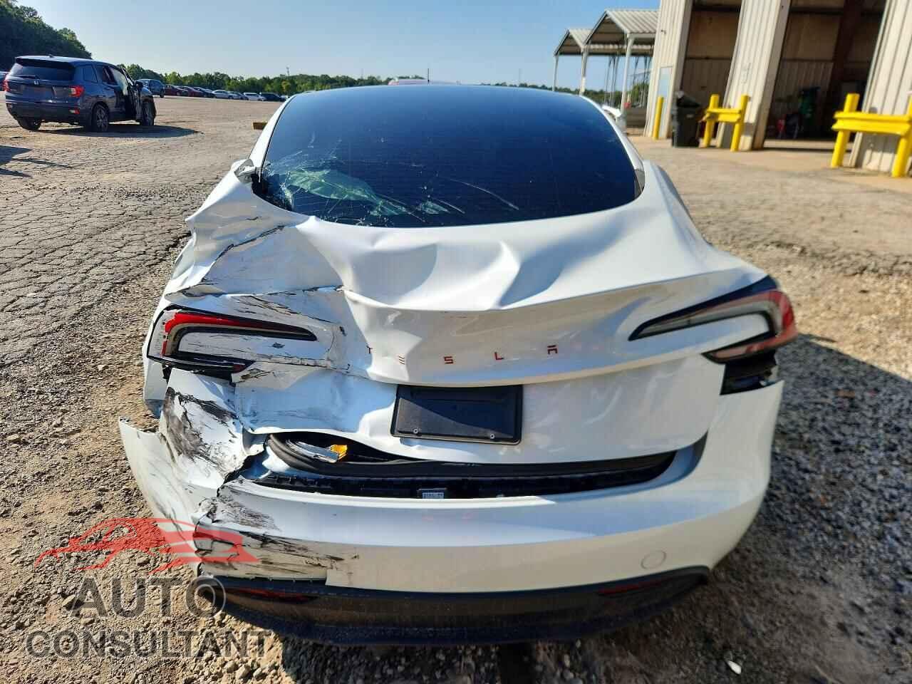 TESLA MODEL 3 2024 - 5YJ3E1EA2RF854928