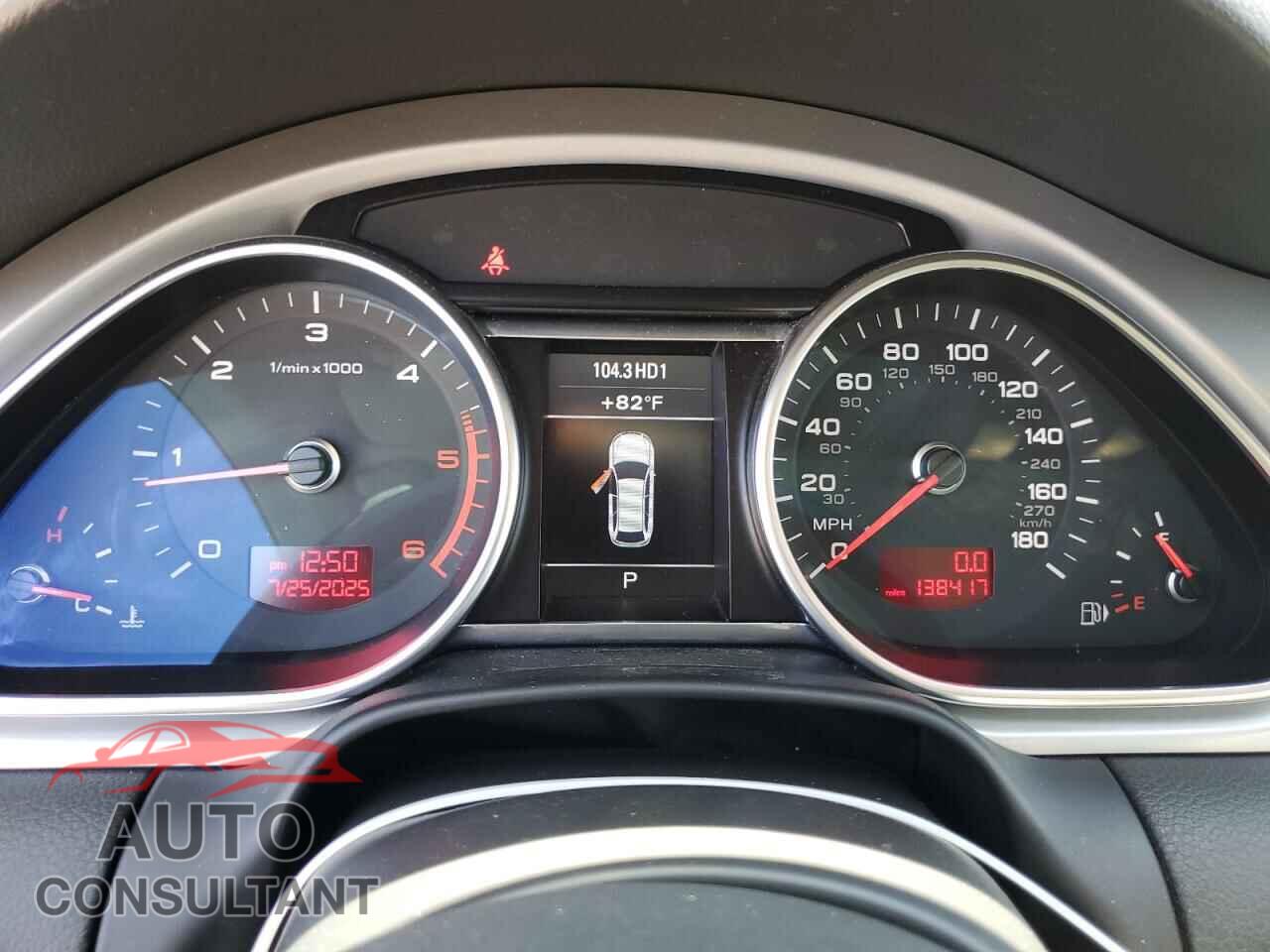 AUDI Q7 2011 - WA1LMAFEXBD010647
