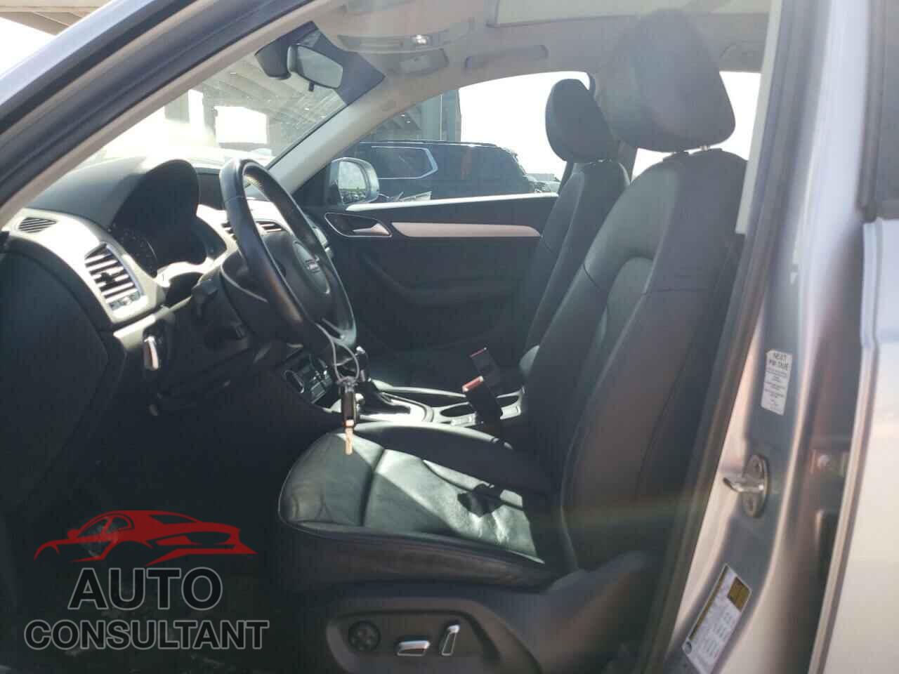 AUDI Q3 2017 - WA1BCCFSXHR014452