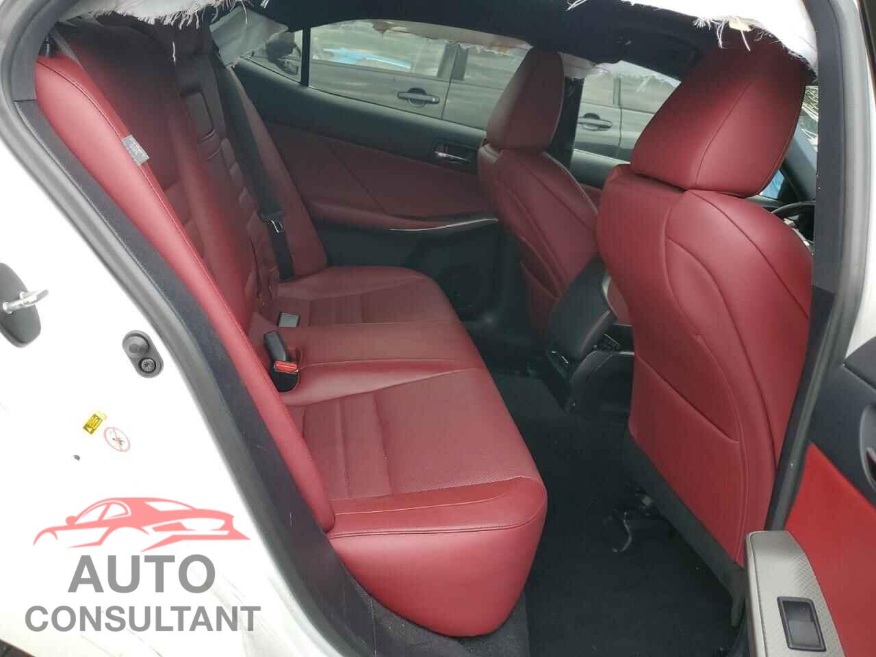 LEXUS IS 2016 - JTHCE1D25G5011197