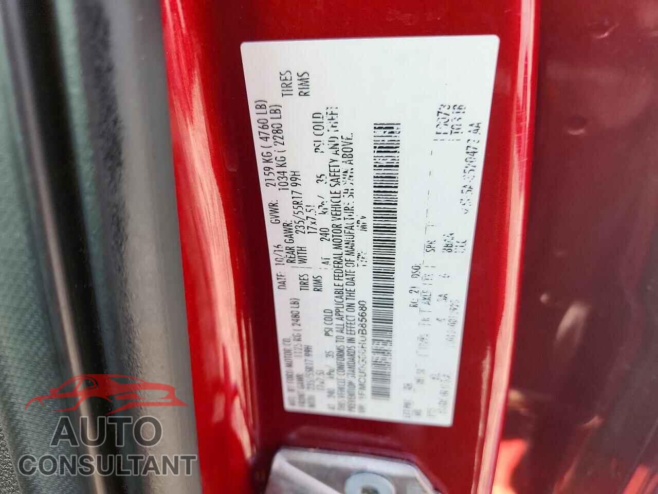 FORD ESCAPE 2017 - 1FMCU0G98HUB85680