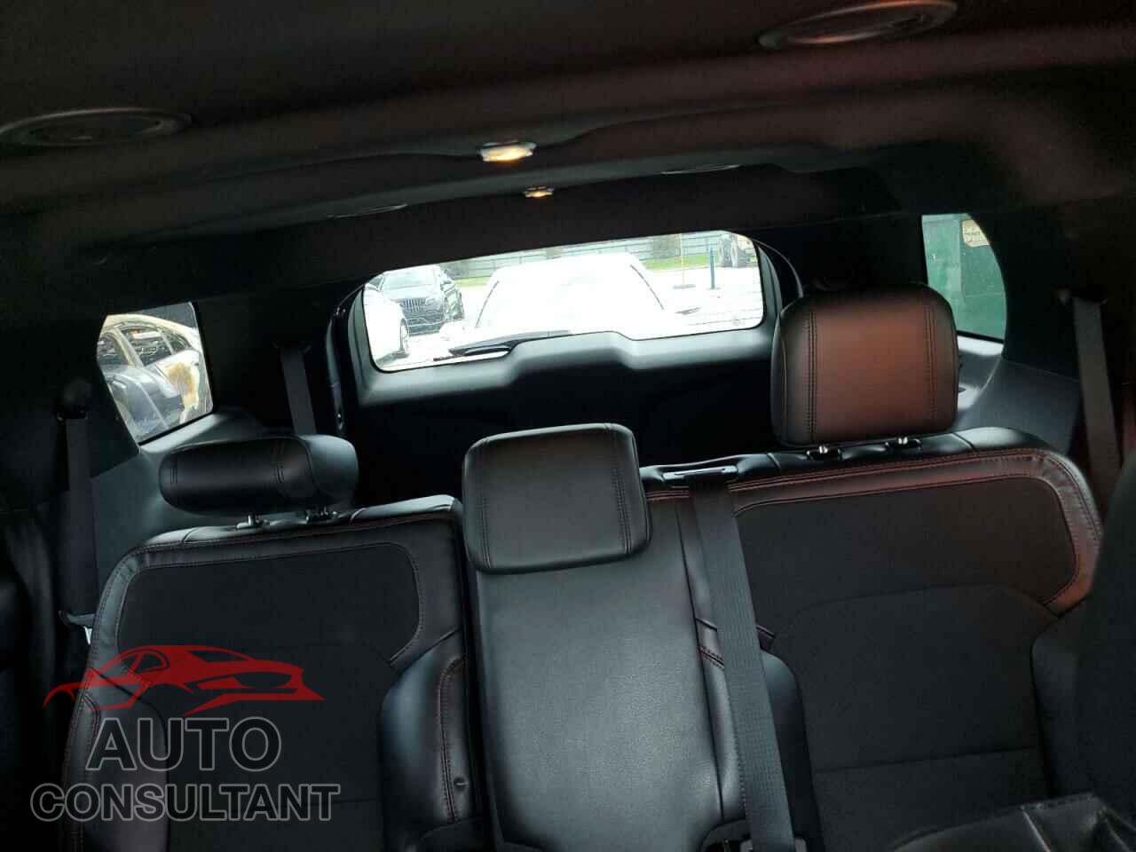 FORD EXPLORER 2018 - 1FM5K7D86JGB27218