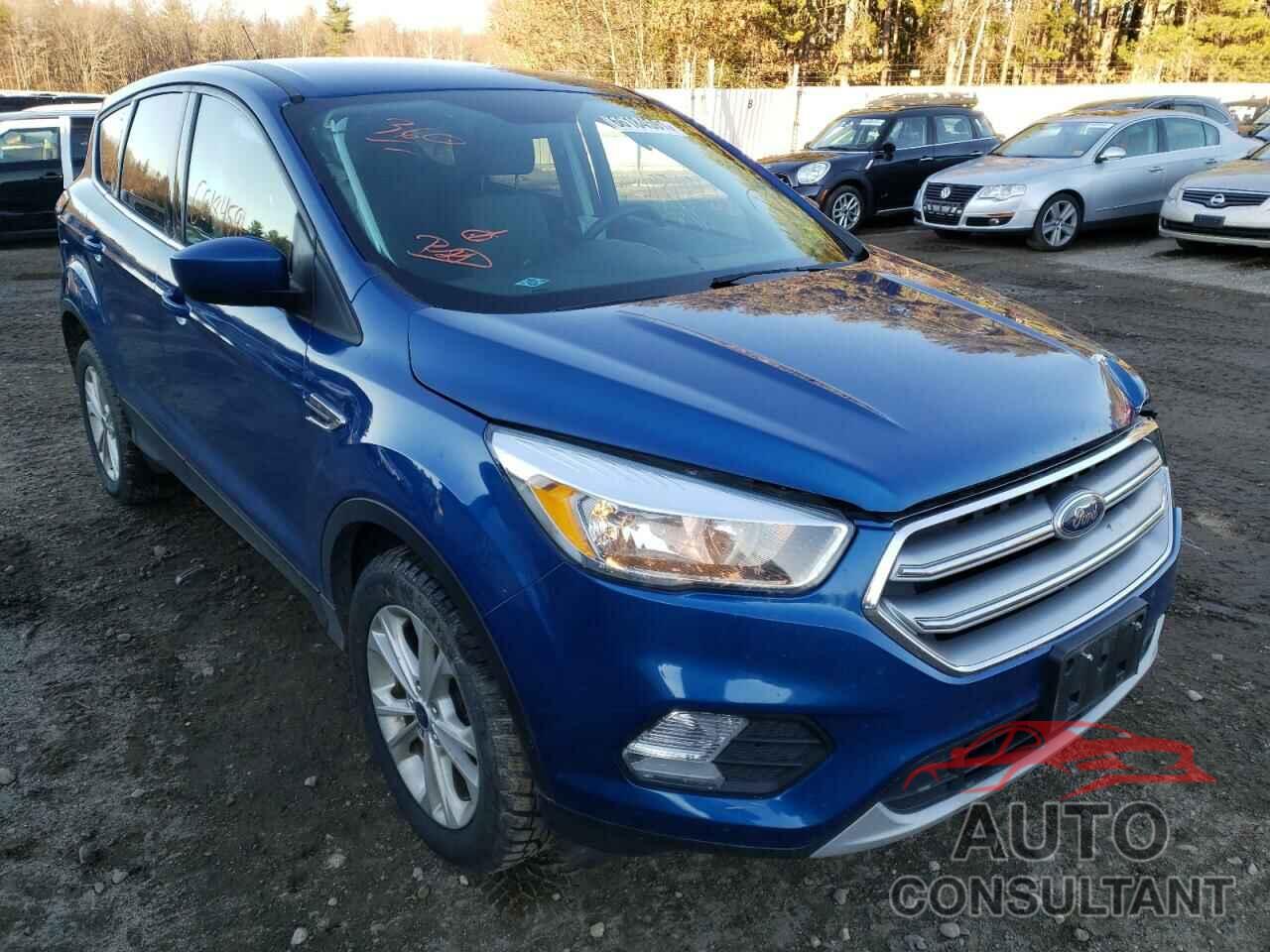 FORD ESCAPE 2017 - 1FMCU9GD2HUE82775