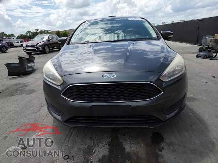 FORD FOCUS 2017 - 1FADP3F21HL346209