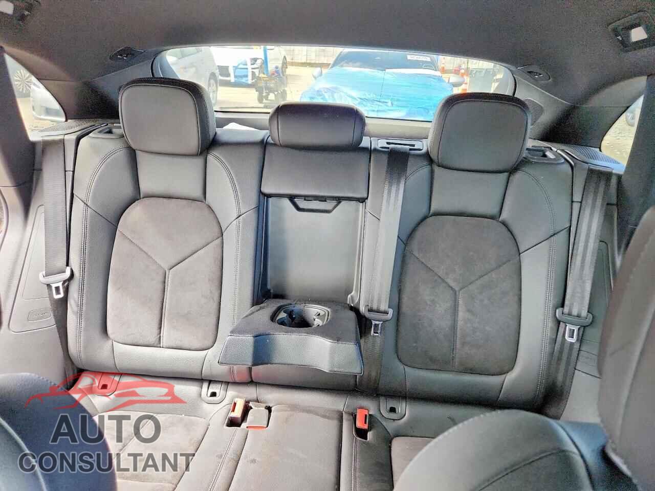 PORSCHE MACAN 2015 - WP1AB2A51FLB72175