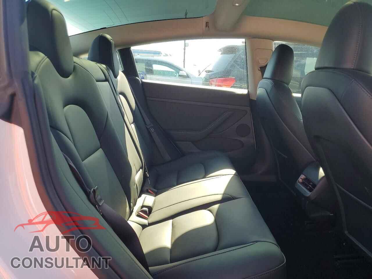 TESLA MODEL 3 2023 - 5YJ3E1EA6PF558999