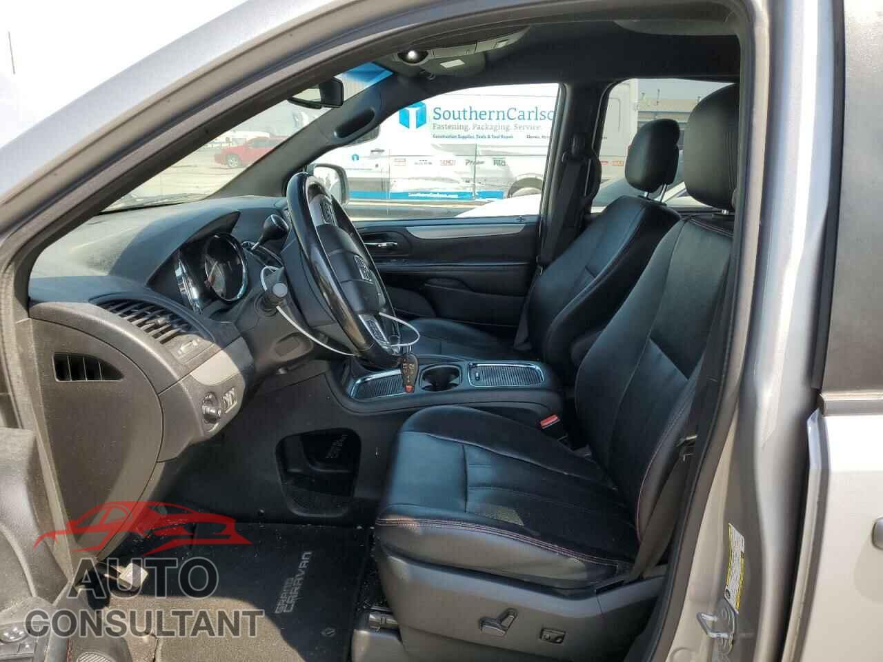 DODGE CARAVAN 2017 - 2C4RDGEG2HR799632