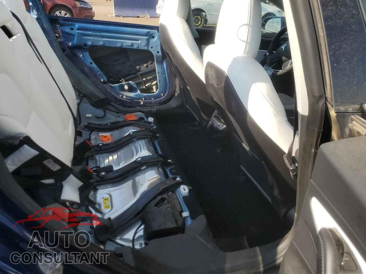 TESLA MODEL 3 2020 - 5YJ3E1EB9LF621970