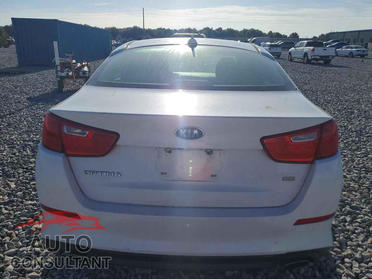 KIA OPTIMA 2015 - 5XXGM4A72FG393075