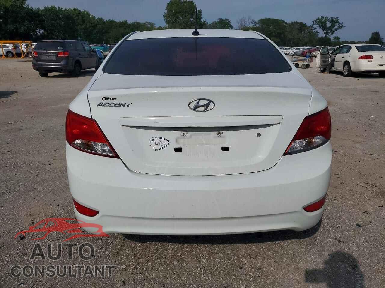 HYUNDAI ACCENT 2015 - KMHCT4AE9FU846727