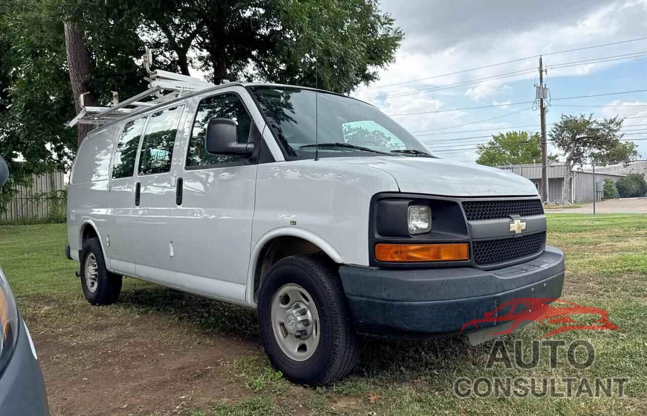 CHEVROLET EXPRESS 2015 - 1GCWGFCF5F1263645