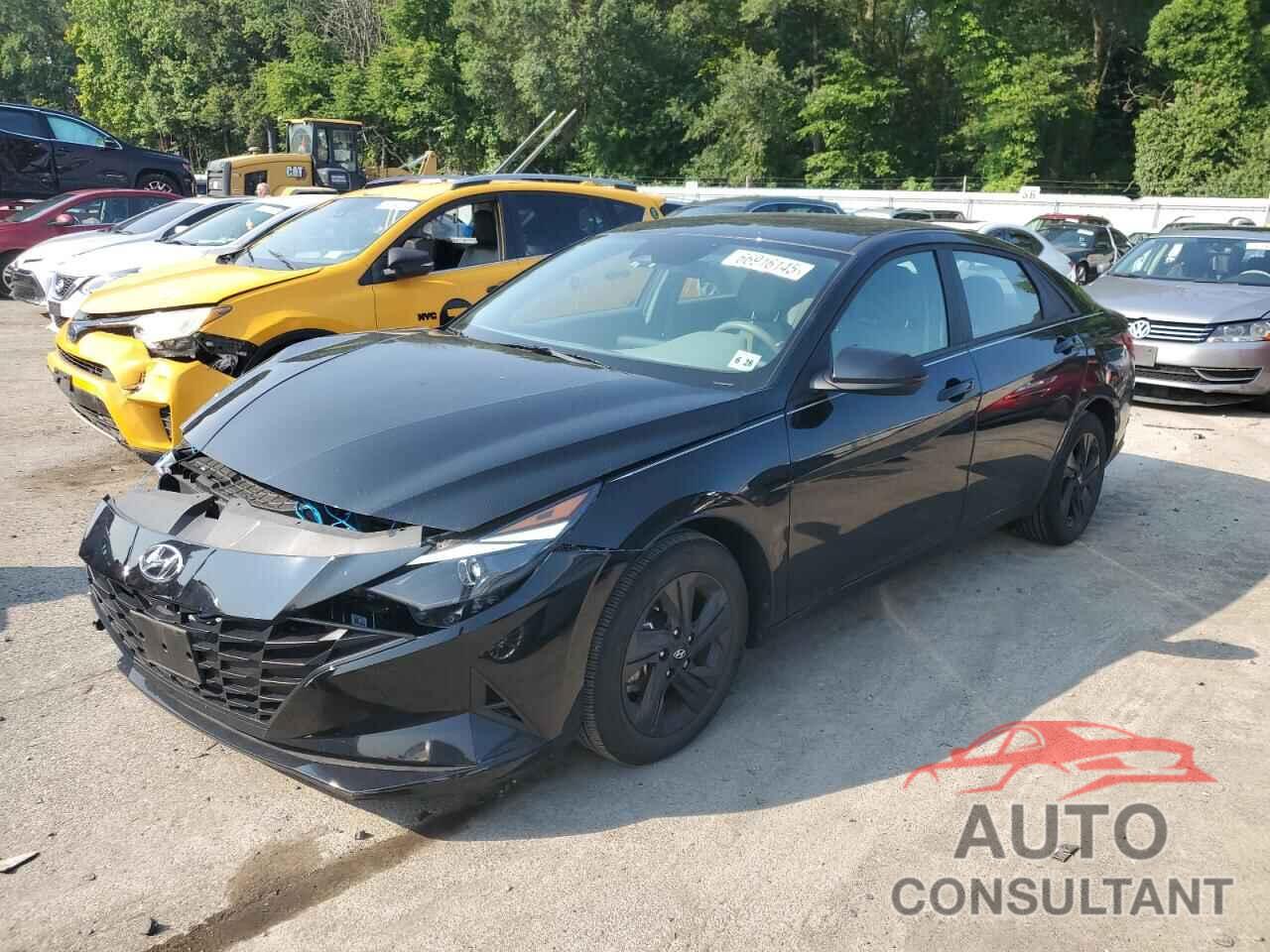 HYUNDAI ELANTRA 2023 - KMHLM4AG0PU581423