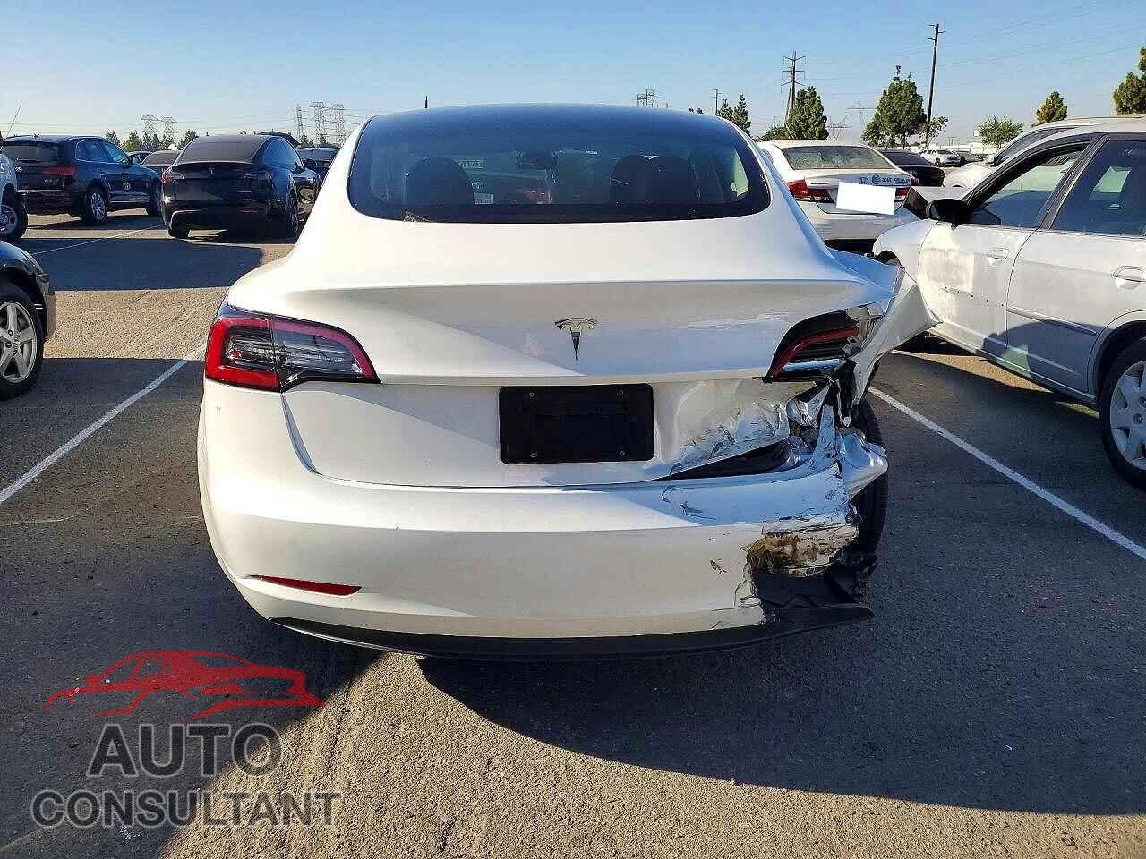 TESLA MODEL 3 2023 - 5YJ3E1EA8PF502983