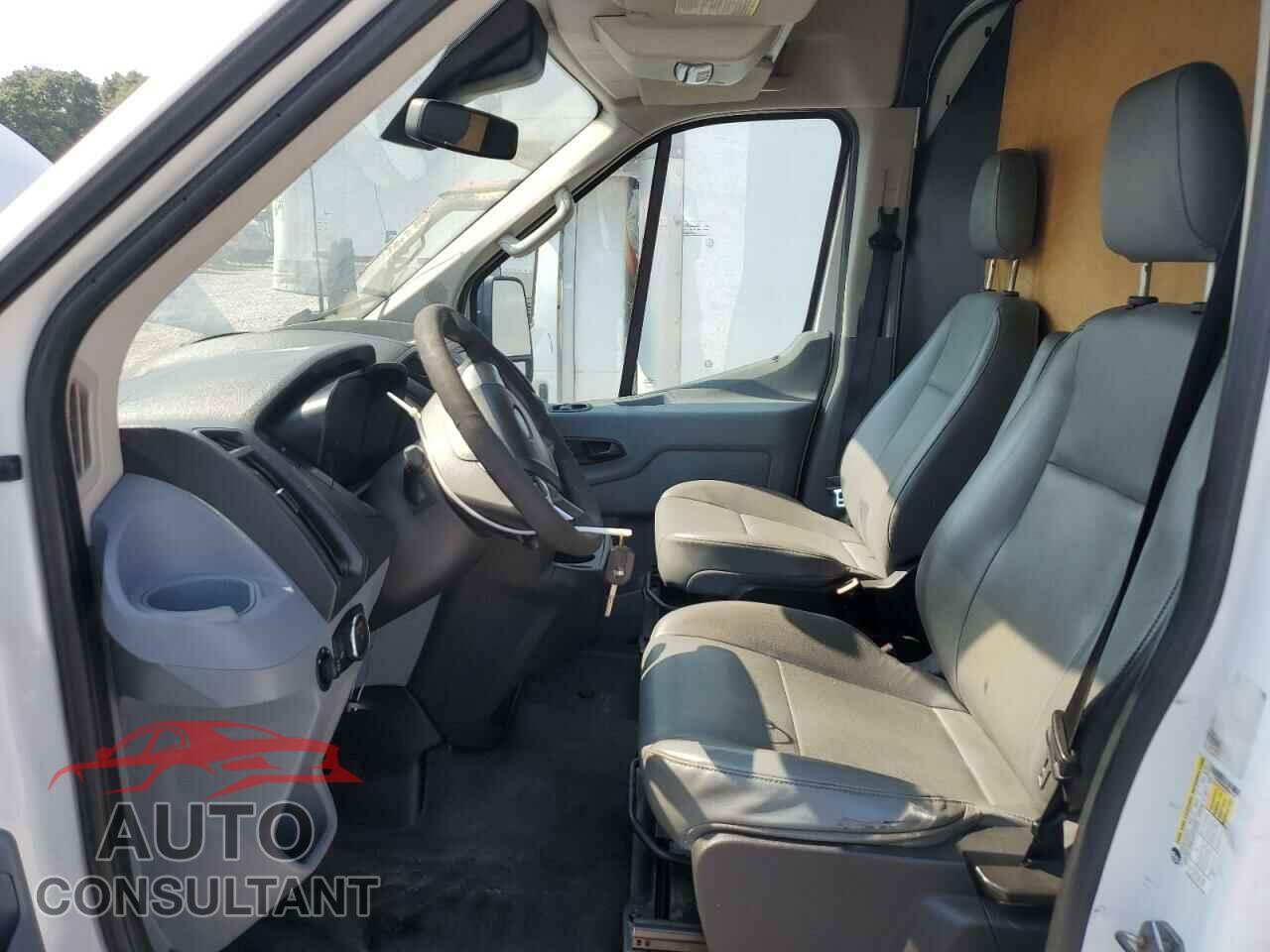 FORD TRANSIT 2015 - 1FTNR2XM4FKB06139