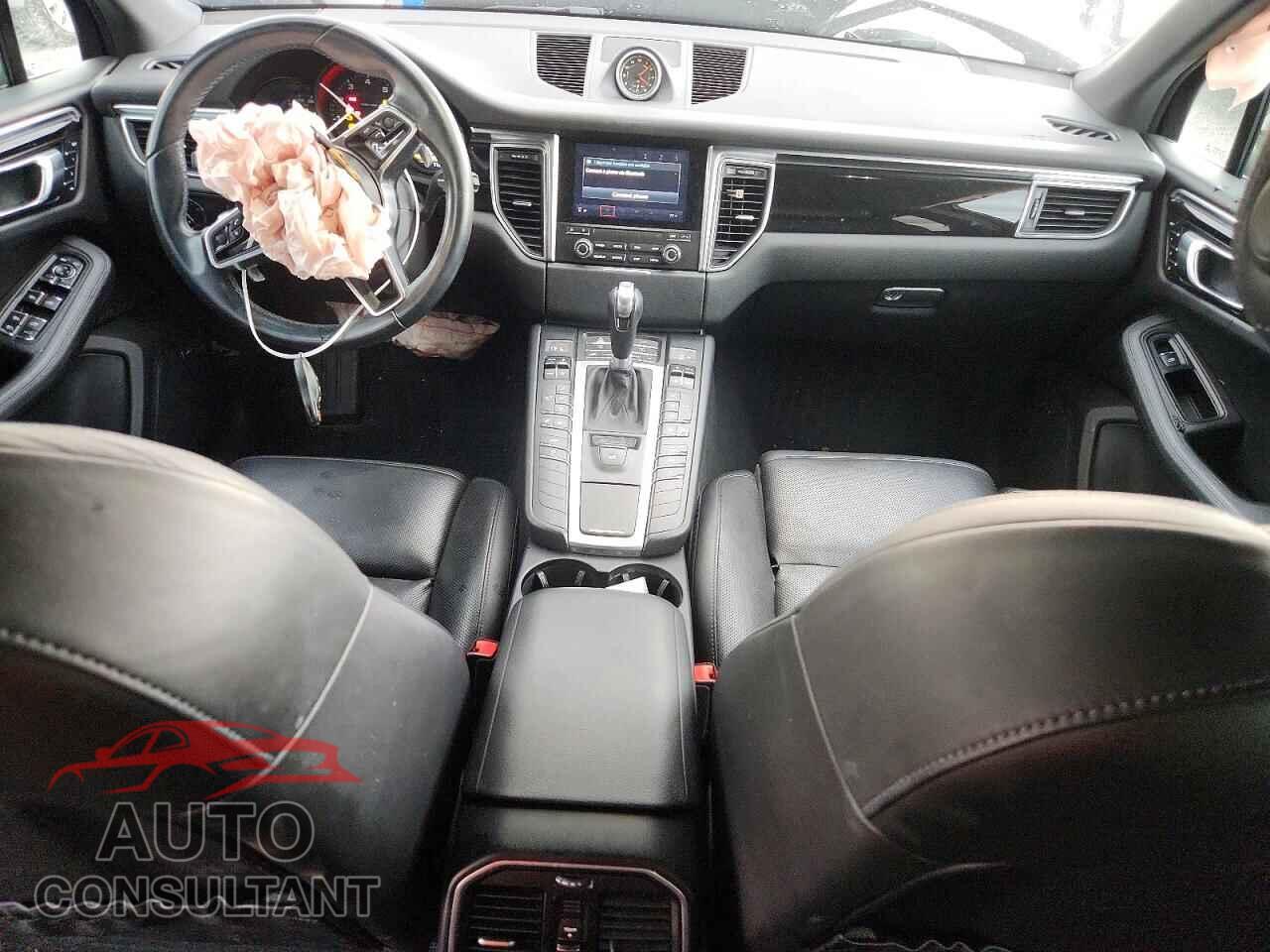 PORSCHE MACAN 2017 - WP1AA2A55HLB82598
