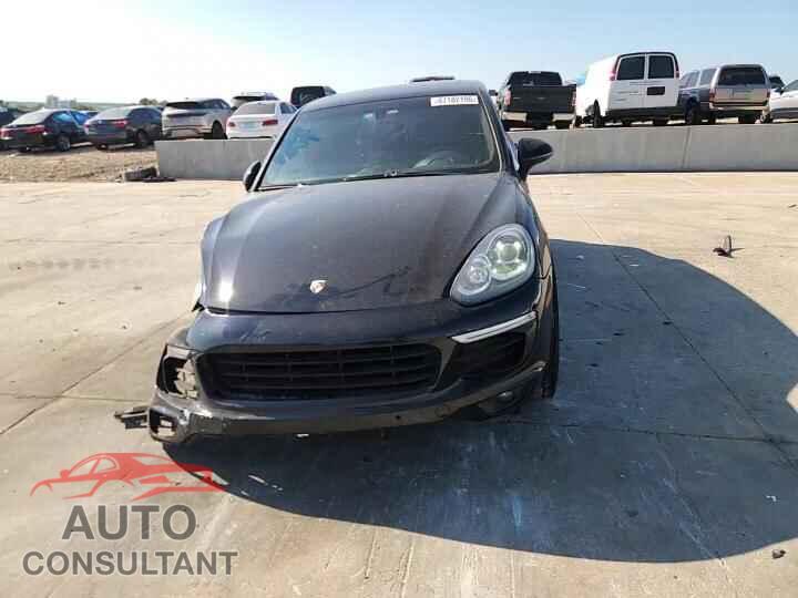 PORSCHE CAYENNE 2016 - WP1AA2A22GLA02336