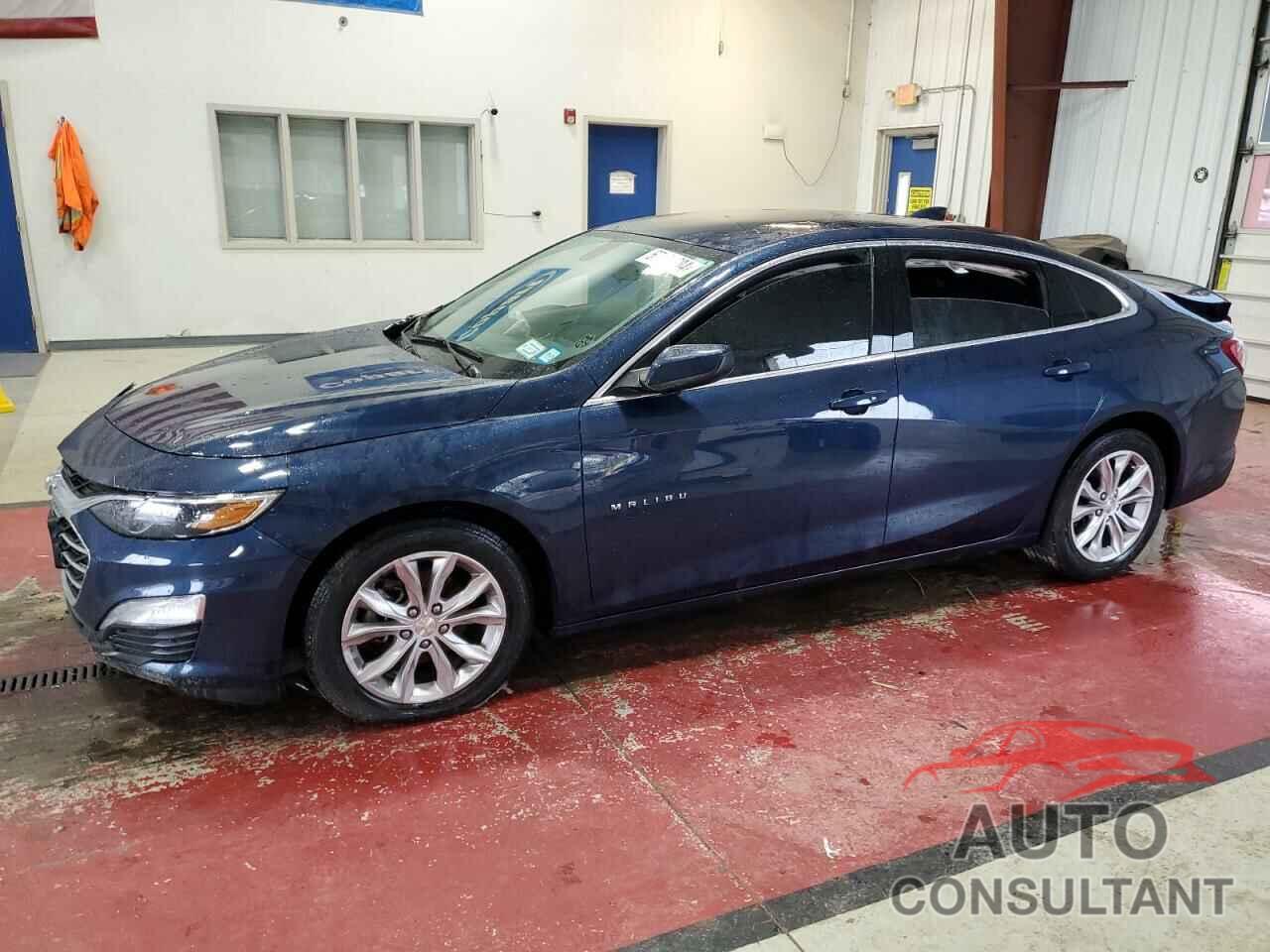 CHEVROLET MALIBU 2020 - 1G1ZD5ST9LF017583