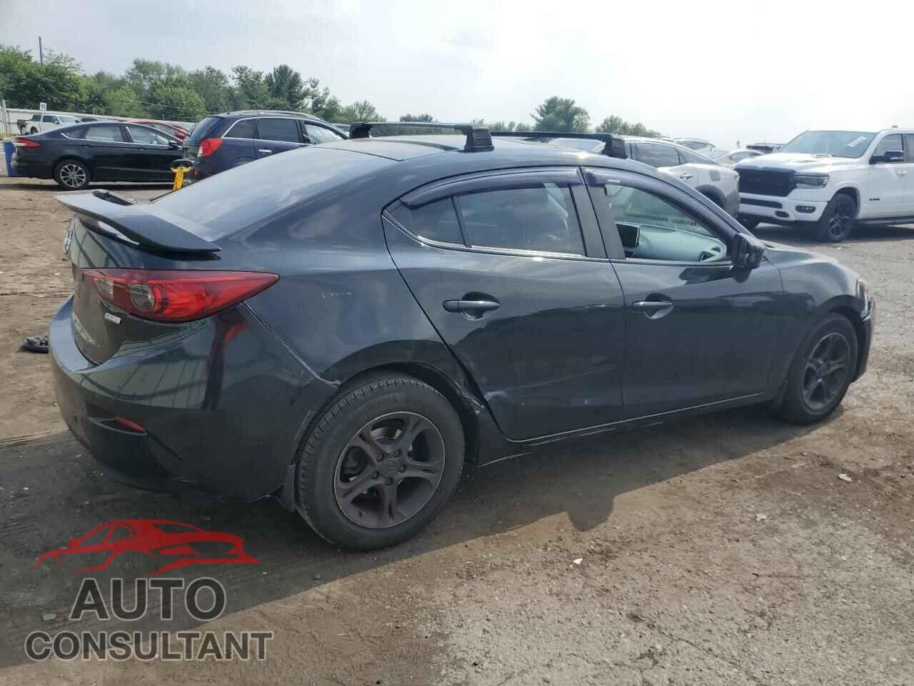 MAZDA 3 2015 - JM1BM1U77F1270646
