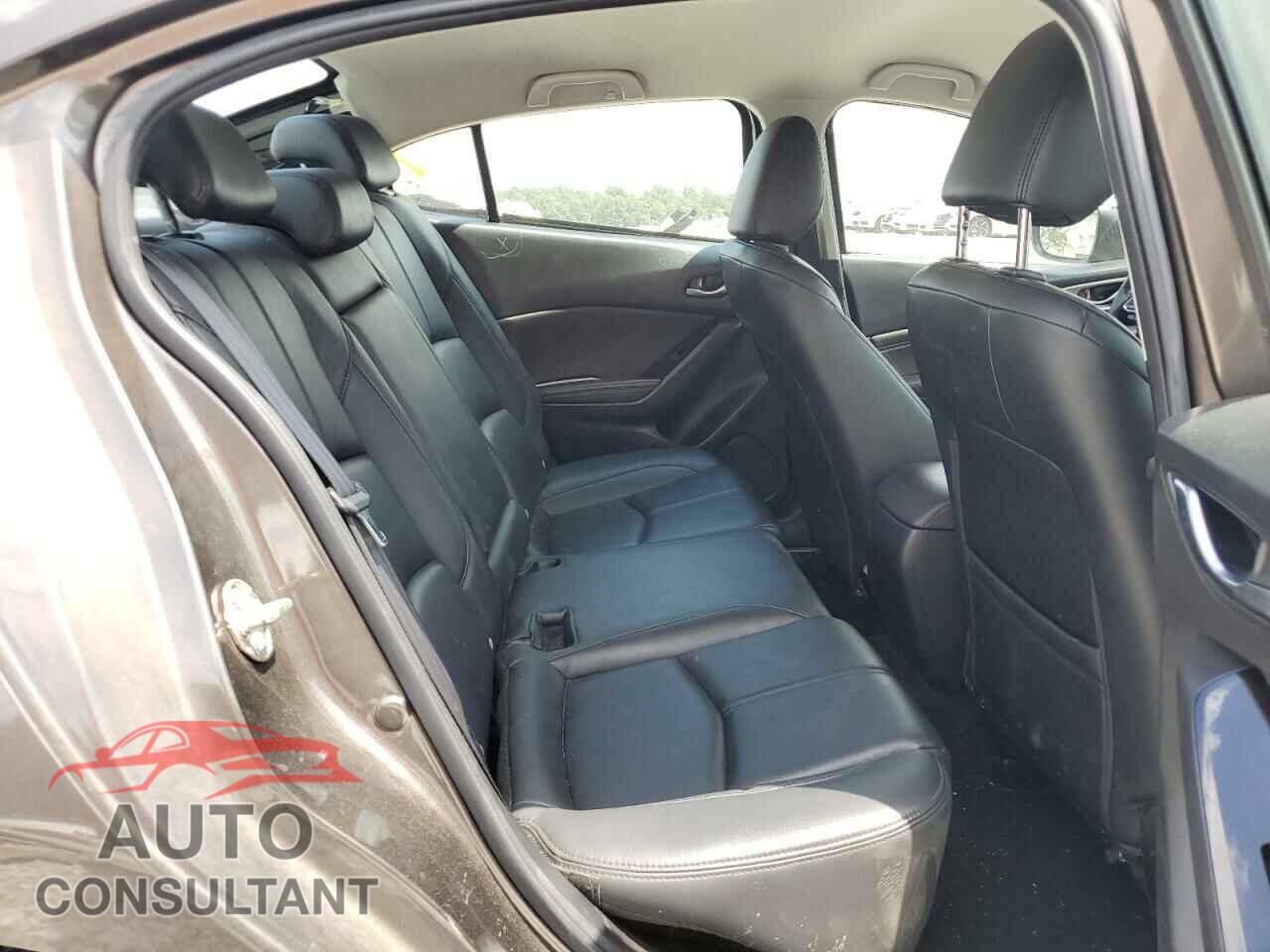 MAZDA 3 2017 - 3MZBN1V76HM134037