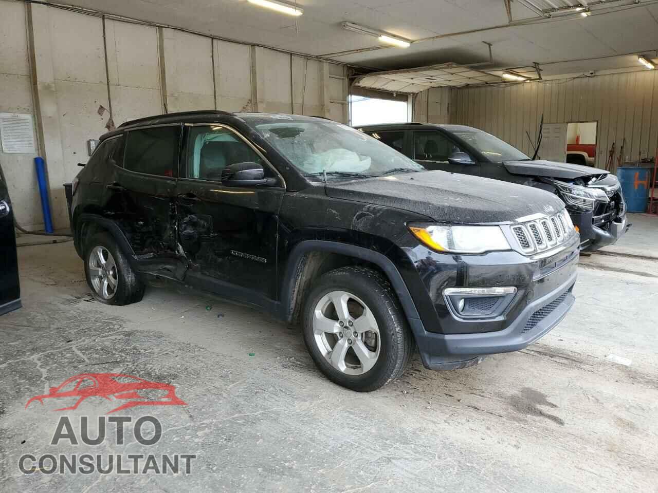 JEEP COMPASS 2018 - 3C4NJDBB2JT373473