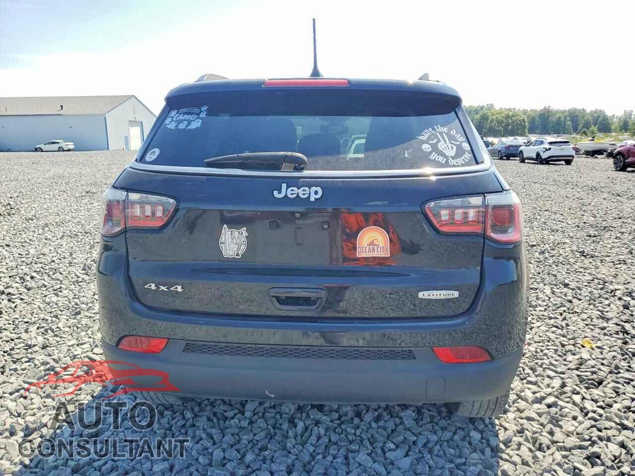 JEEP COMPASS 2020 - 3C4NJDBB4LT174900