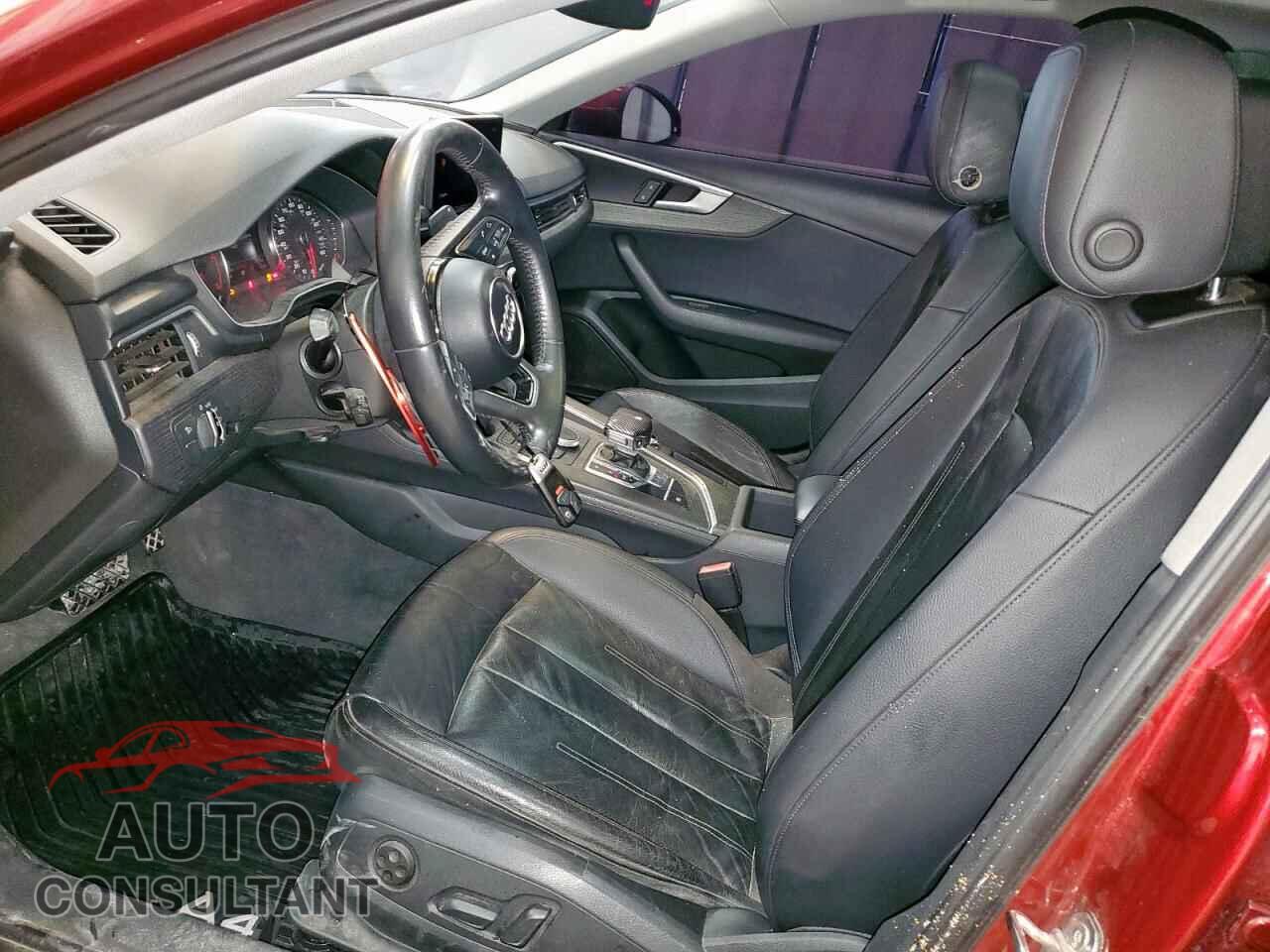 AUDI A4 2018 - WAUKMAF47JN000155