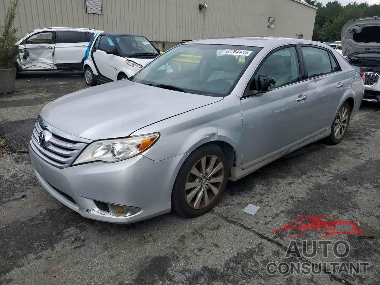 TOYOTA AVALON 2011 - 4T1BK3DB0BU391285