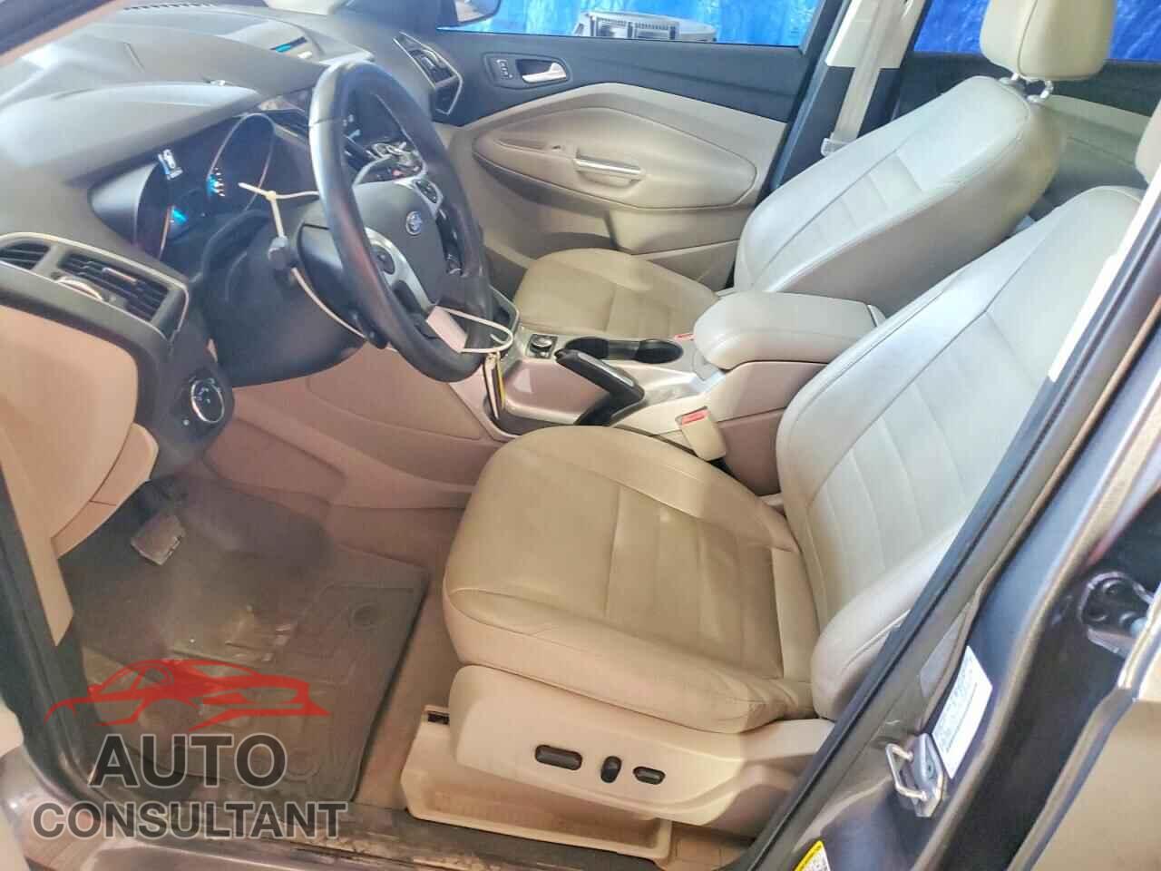 FORD ESCAPE 2013 - 1FMCU0H95DUD51582