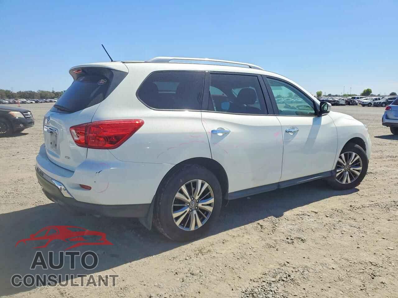 NISSAN PATHFINDER 2018 - 5N1DR2MM0JC620701