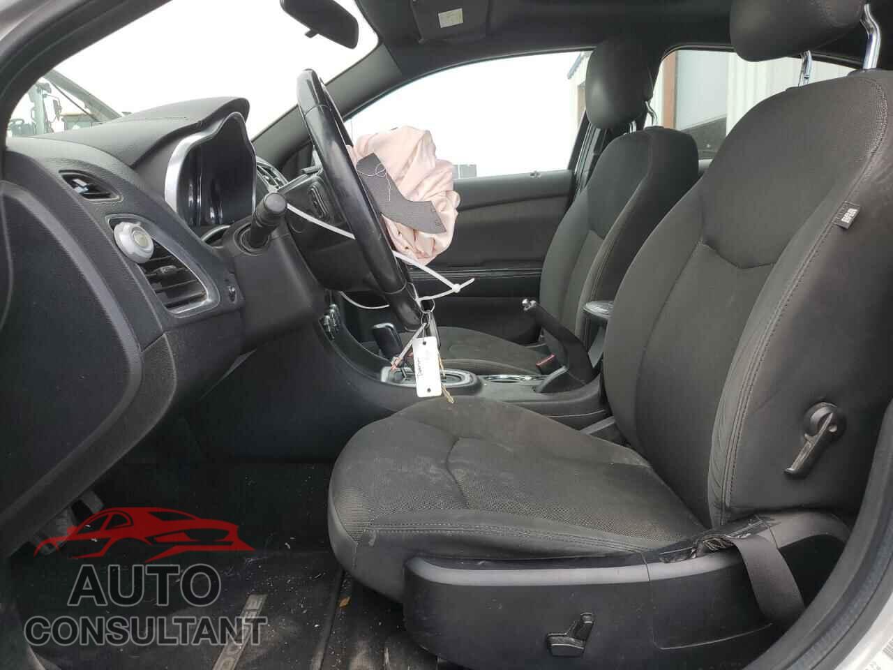 DODGE AVENGER 2011 - 1B3BD1FB1BN526365