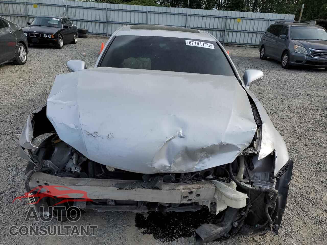 LEXUS IS 2011 - JTHBF5C29B5144555