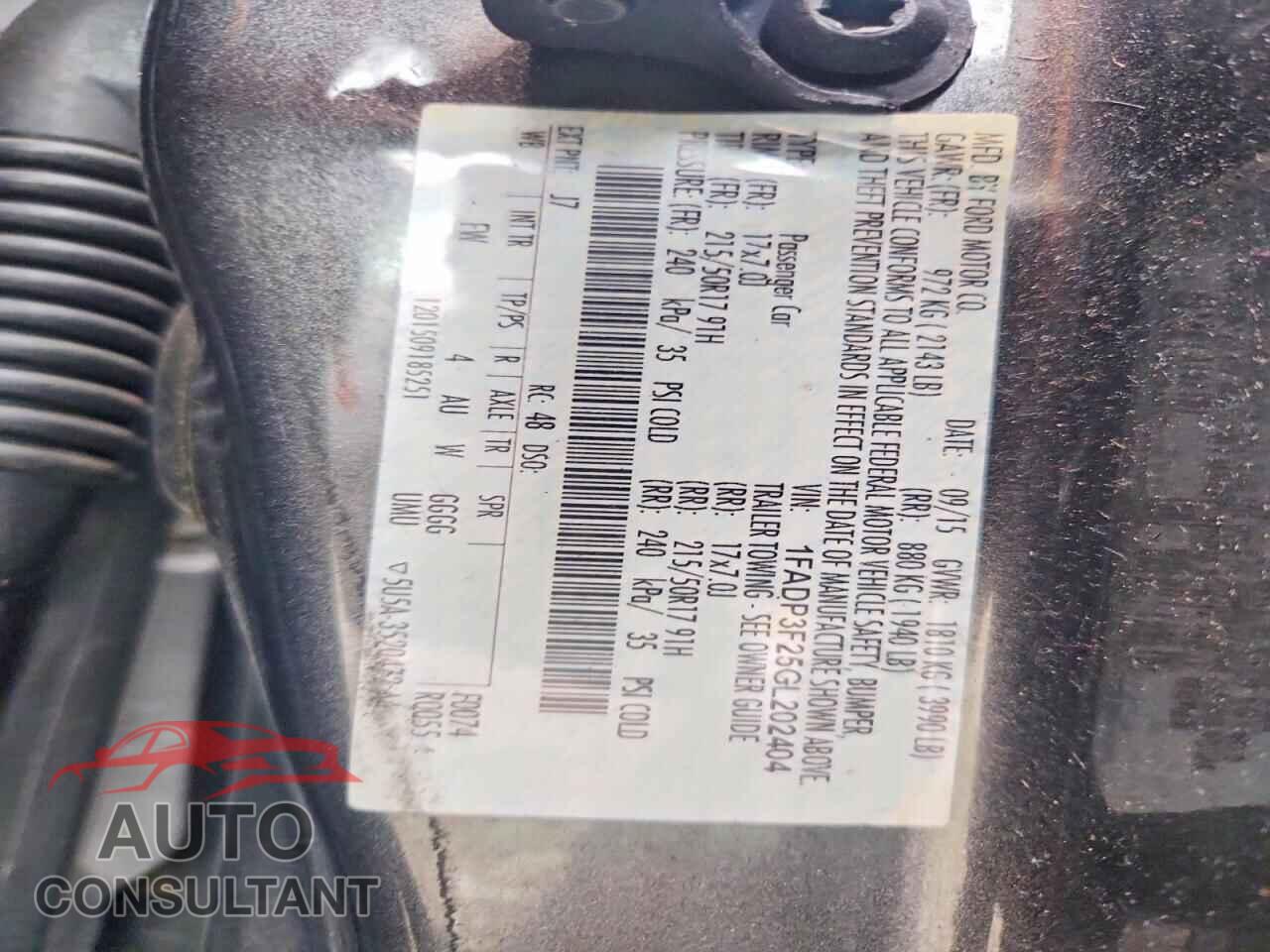 FORD FOCUS 2016 - 1FADP3F25GL202404