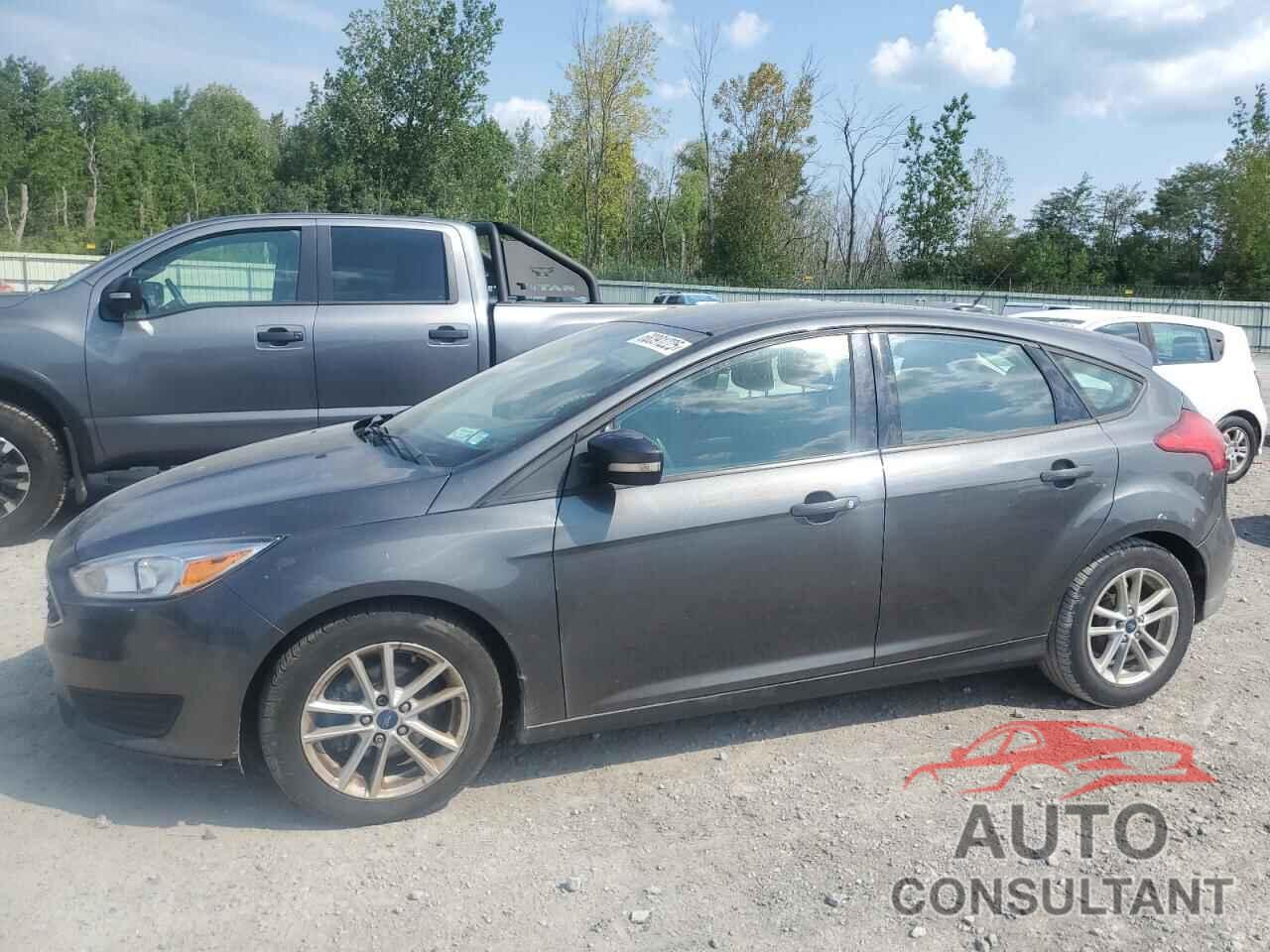 FORD FOCUS 2018 - 1FADP3K21JL276402