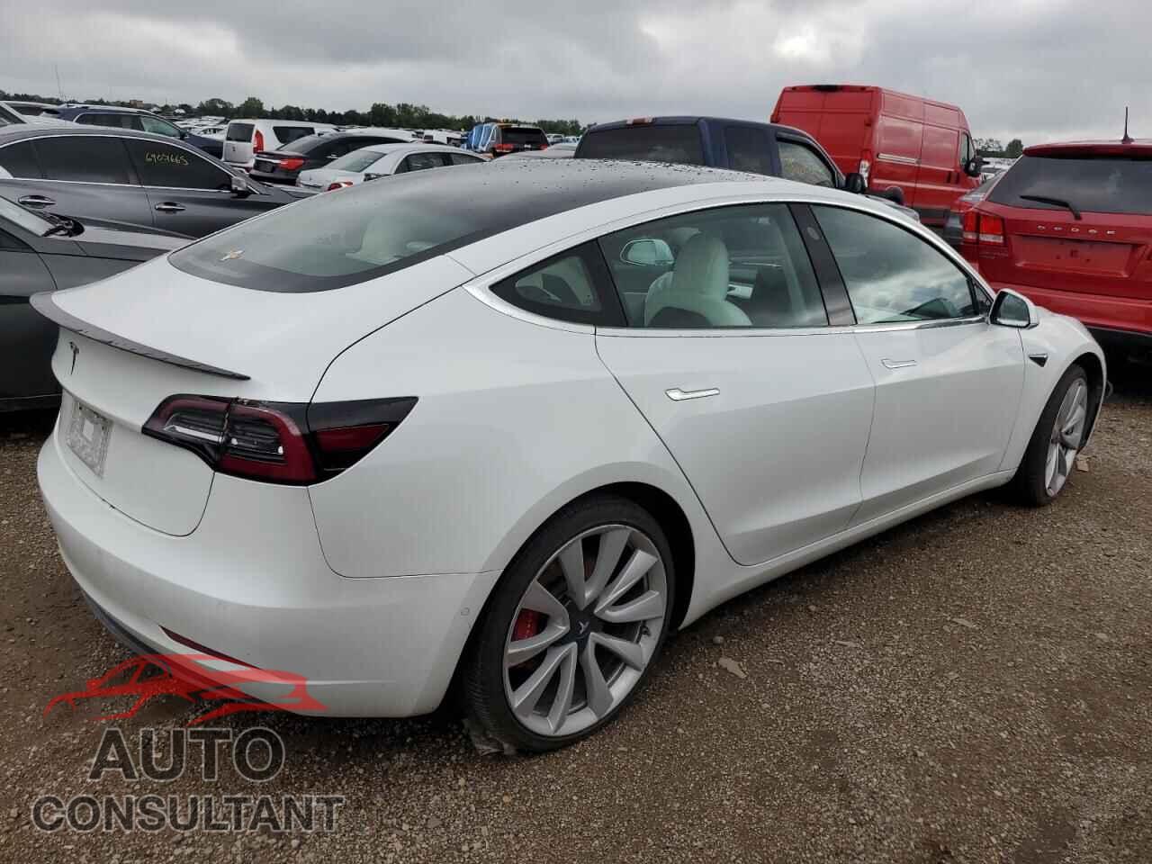 TESLA MODEL 3 2019 - 5YJ3E1EB0KF487333