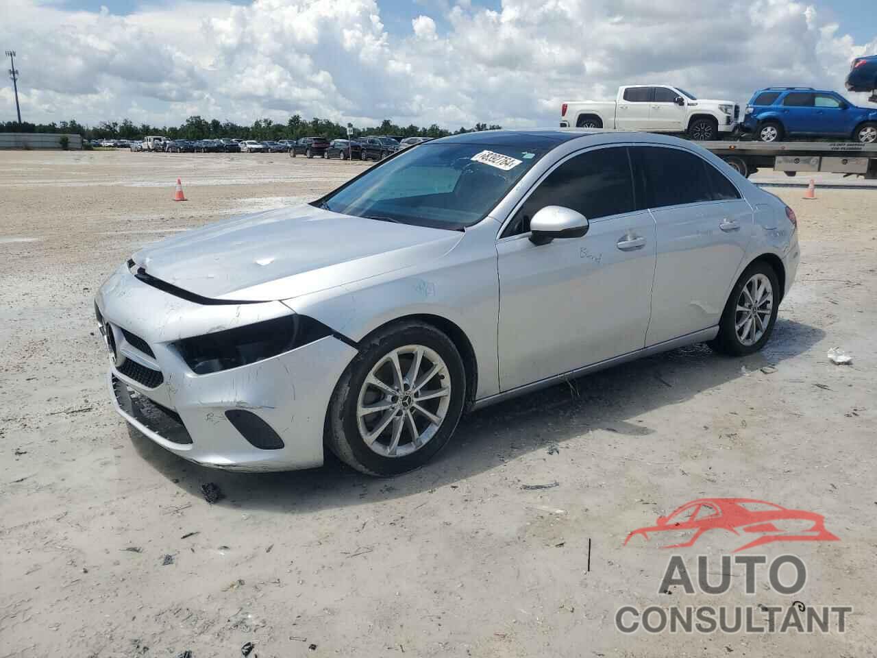 MERCEDES-BENZ A-CLASS 2020 - W1K3G4EB6LJ202176