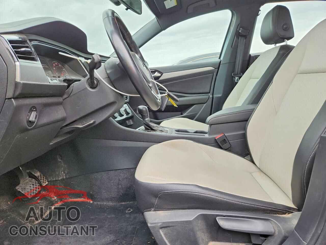 VOLKSWAGEN JETTA 2019 - 3VWC57BU9KM094576