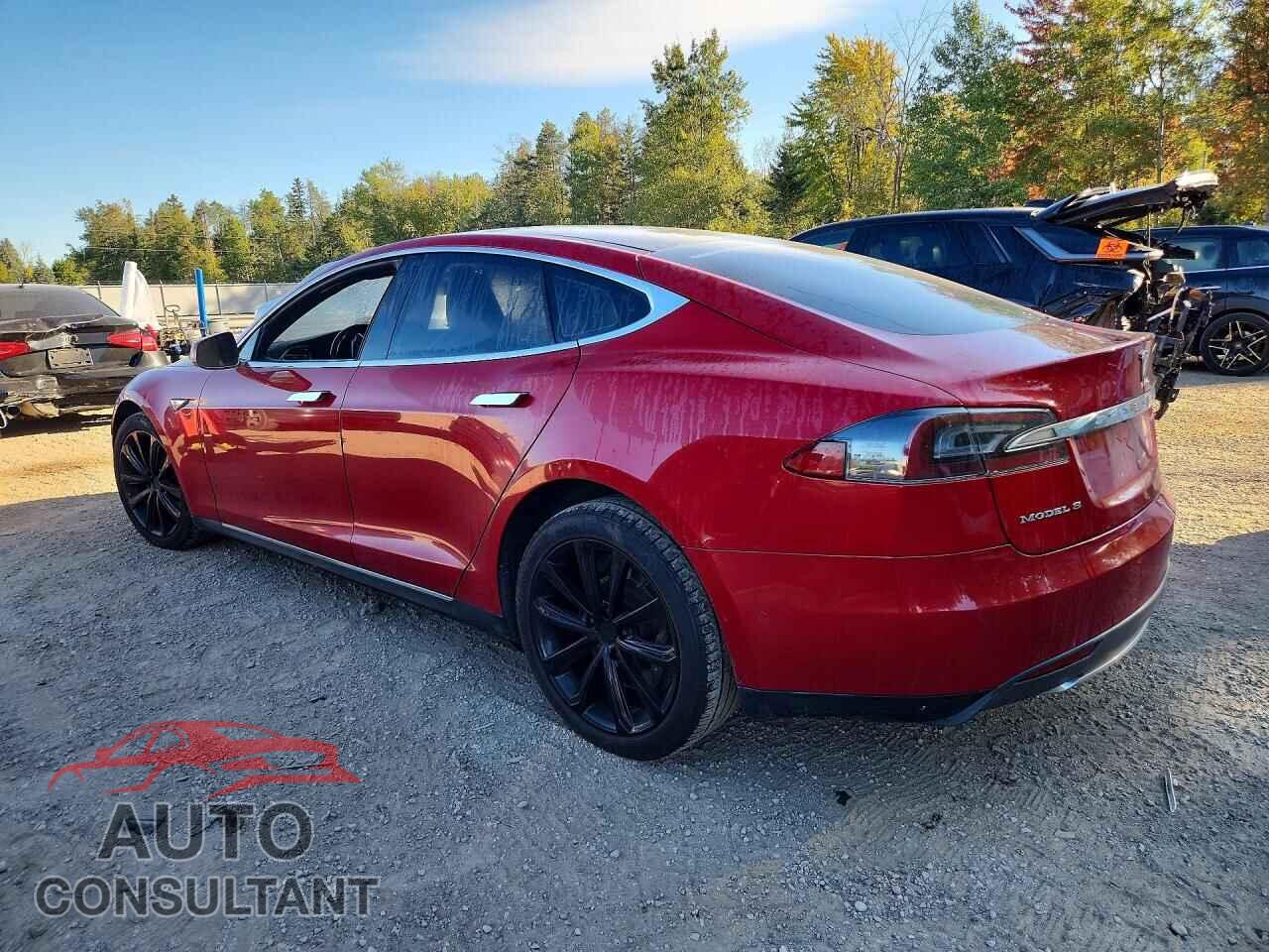 TESLA MODEL S 2015 - 5YJSA1H23FF080454