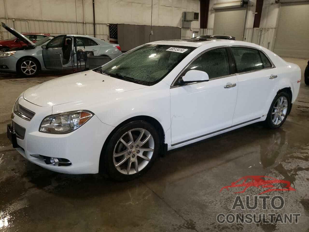 CHEVROLET MALIBU 2011 - 1G1ZE5E74BF376687