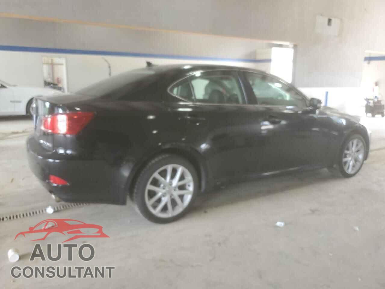 LEXUS IS 2013 - JTHCF5C2XD5062387