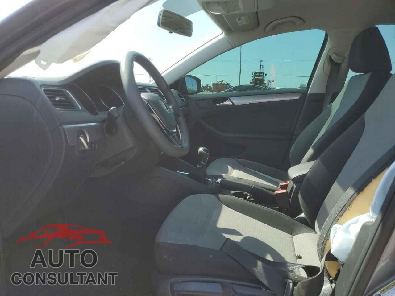 VOLKSWAGEN JETTA 2017 - 3VW167AJ1HM383696