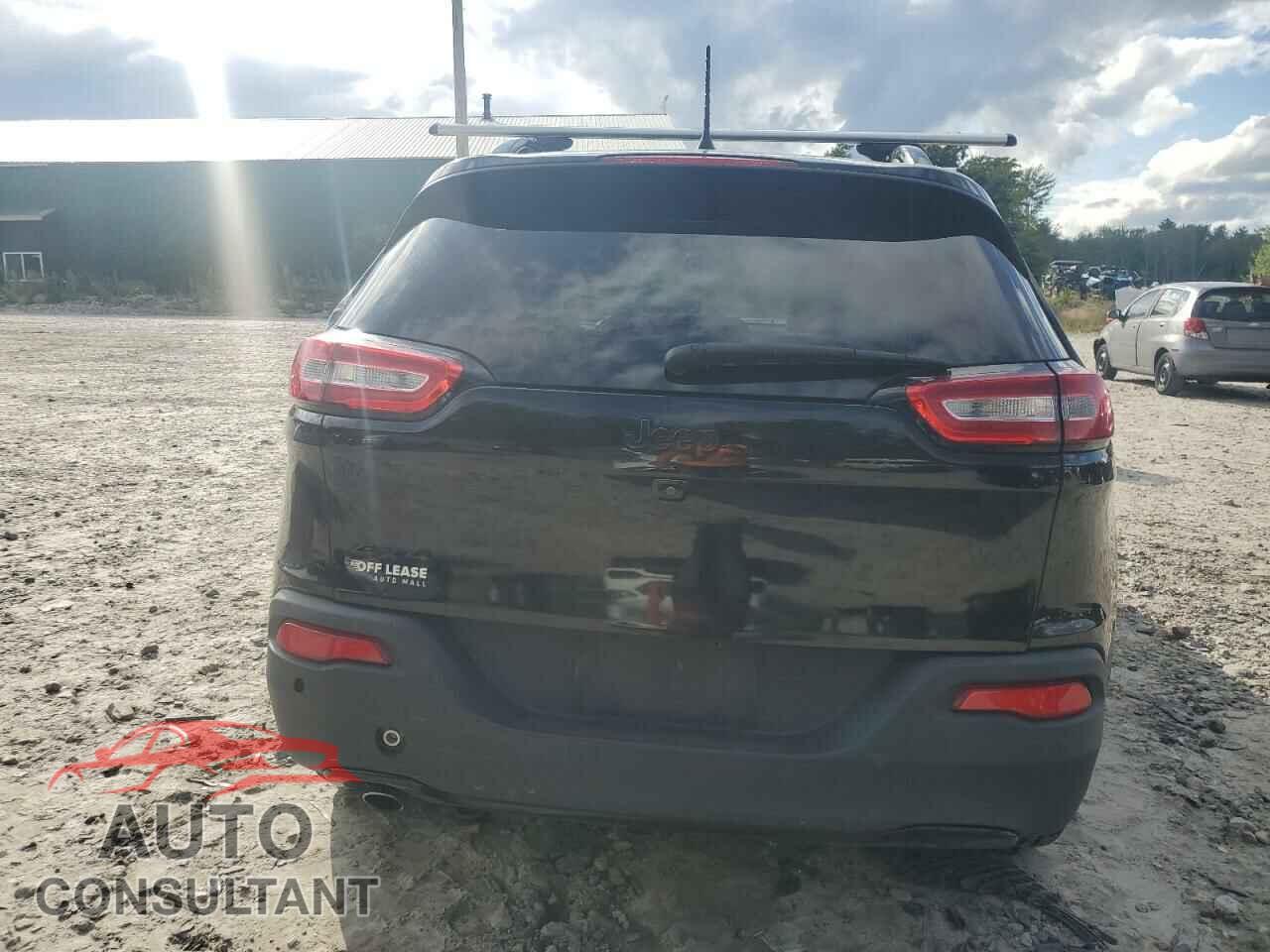 JEEP GRAND CHER 2018 - 1C4PJMDB4JD618057